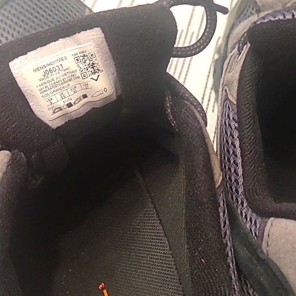 Merrell Hiking Shoes - Picture 10 of 15